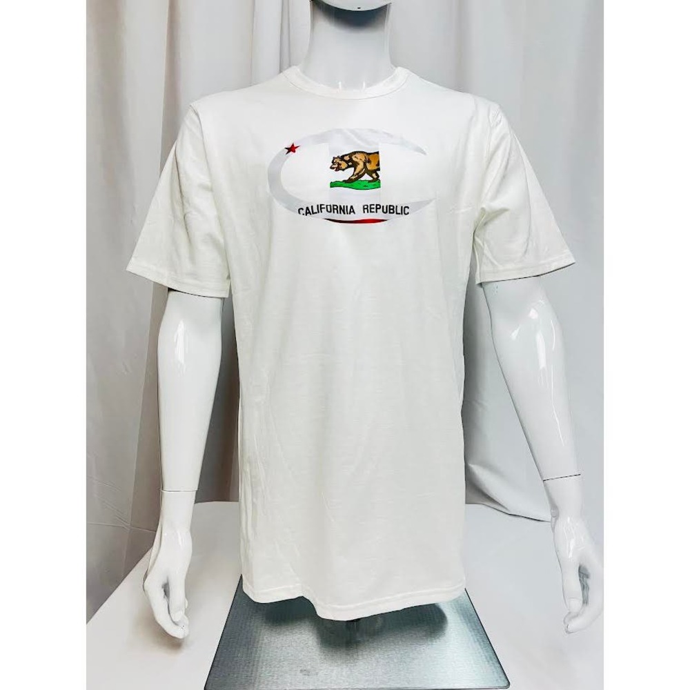 NWT! Champion Big California Logo Flag Print T-Shirt White Size-Small